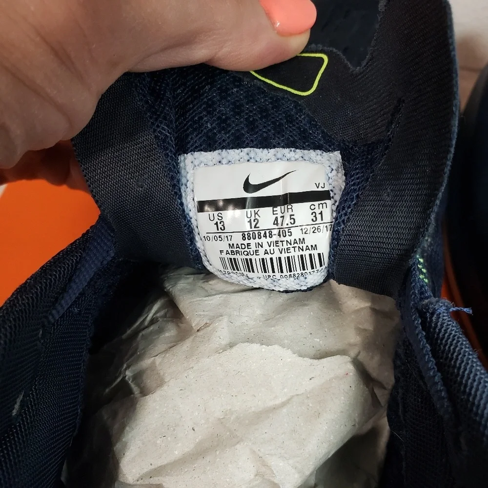 NIKE Zoom Fly Running Shoes - Picture 4 of 7